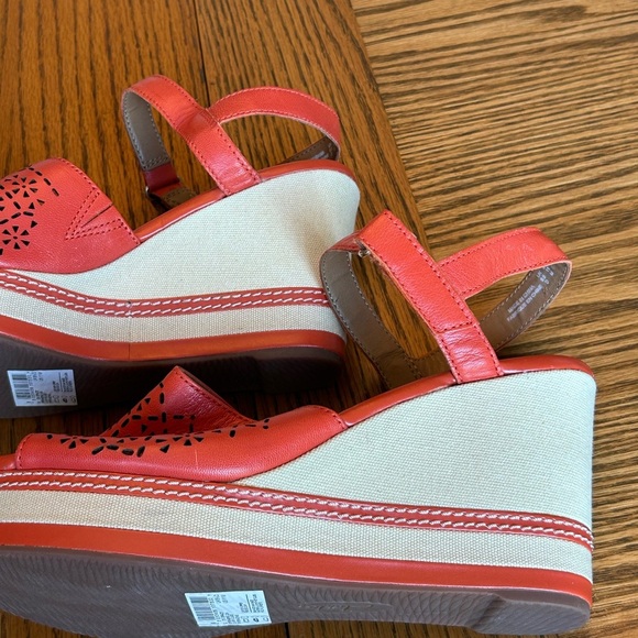 Clarks Zia Graze Platform Women's Orange Leather Cut-Out Sandals Size 11 - Picture 12 of 15